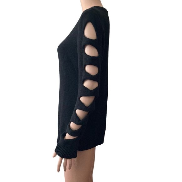Harper Lane Sweater Womens Black Hole Accent Sleeve Size Medium - Picture 5 of 6
